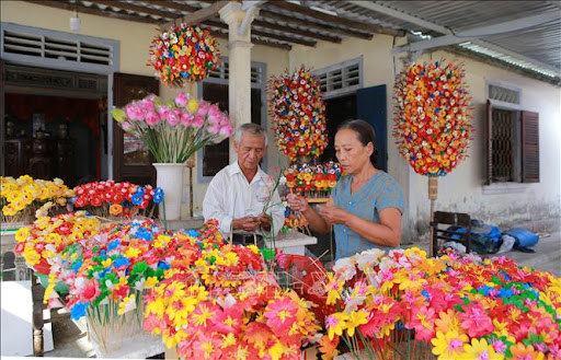 Làng nghề hoa giả trong nước